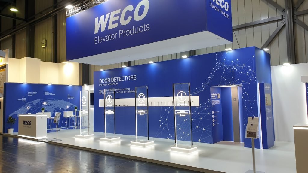 Exhibition stand with melamine flooring