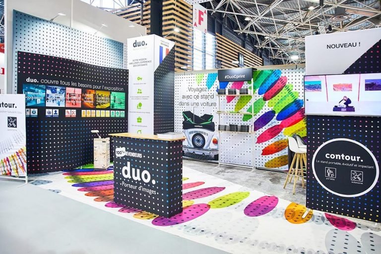 sustainable modular stand made with the Duo Display system