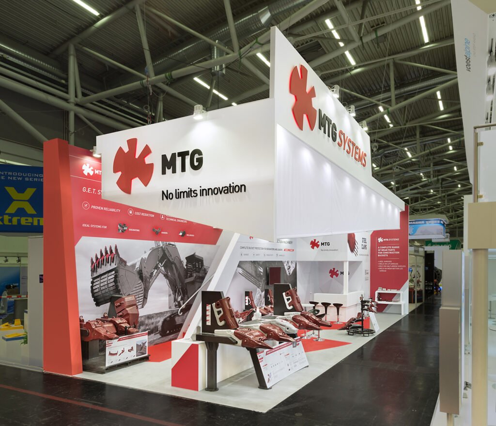 Stand con altillo en BAUMA 2026