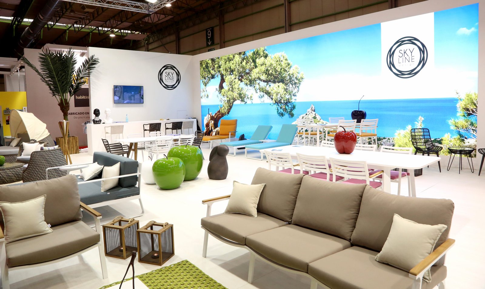 Stand de feria: Construcción de stand en JOENFA, Feria del Mueble Zaragoza, vista 5