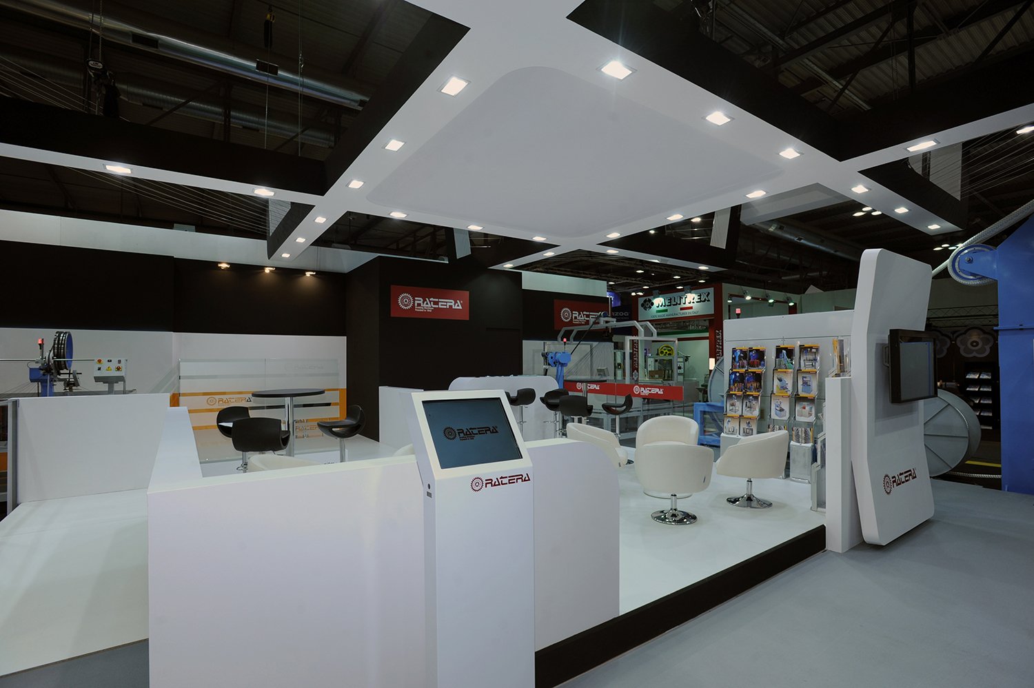 Stand de feria: ITMA 2015: construcción de stand en Vissual Events, vista 4